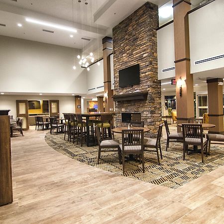 Staybridge Suites Marquette By Ihg Екстер'єр фото