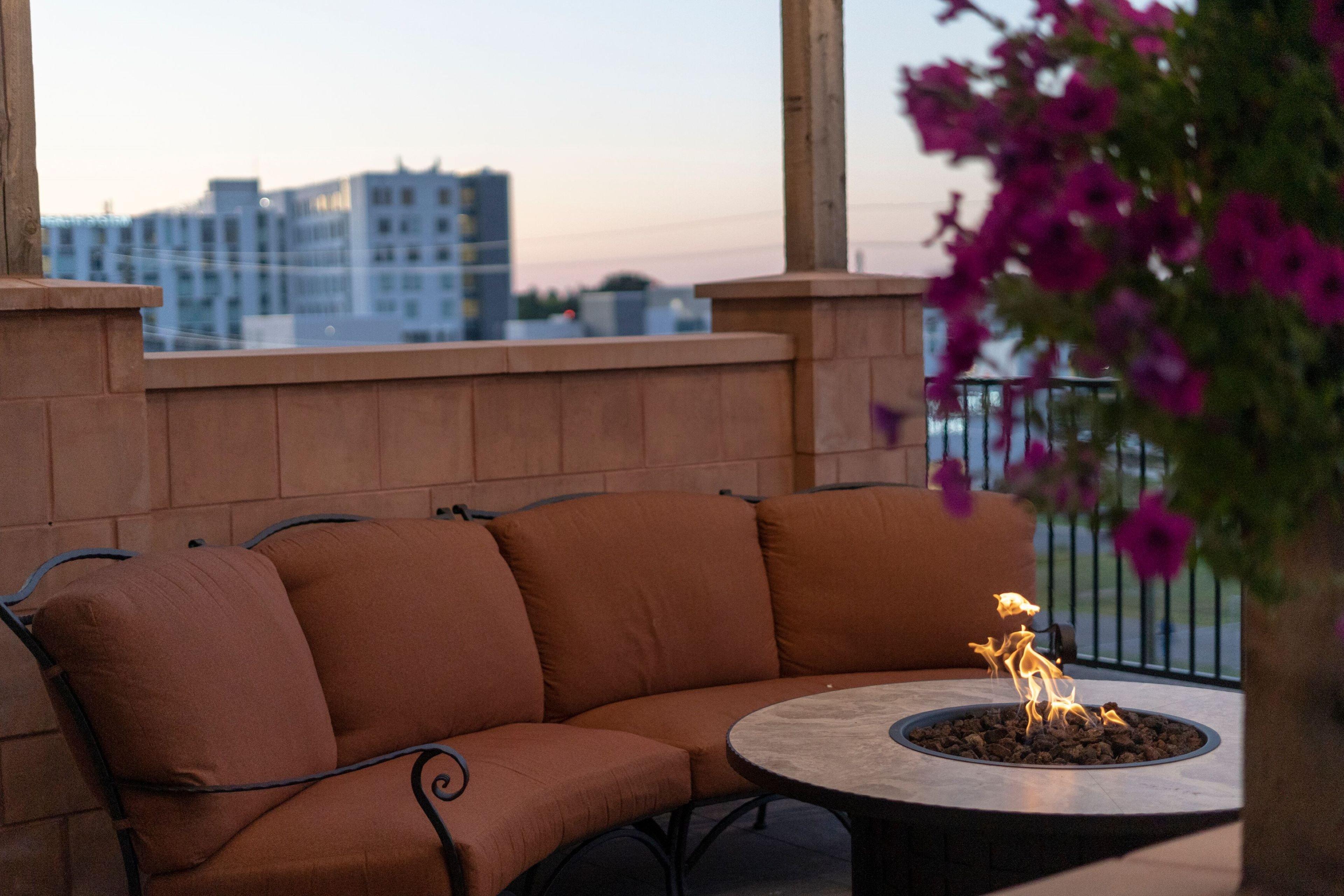 Staybridge Suites Marquette By Ihg Екстер'єр фото