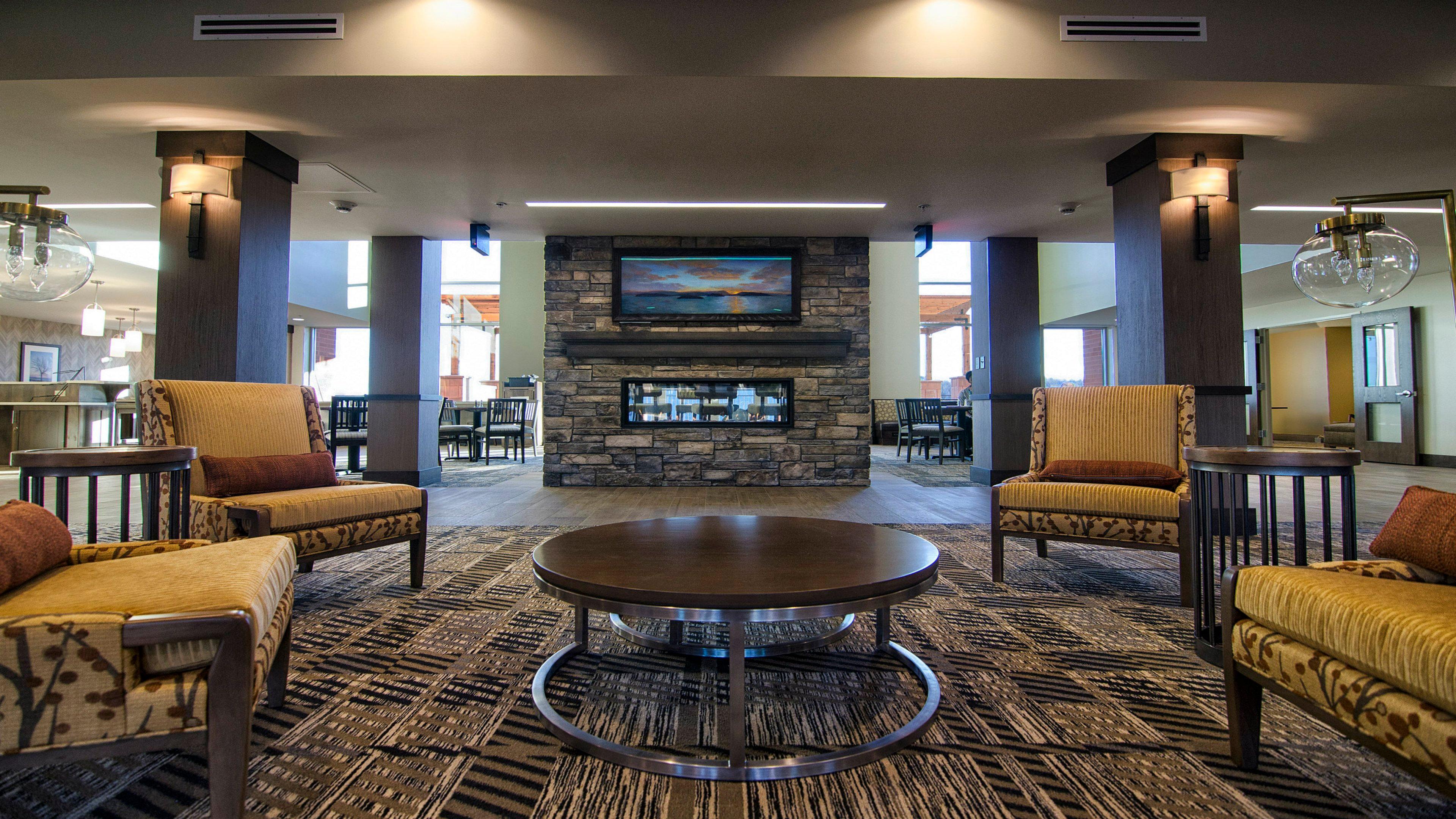 Staybridge Suites Marquette By Ihg Екстер'єр фото