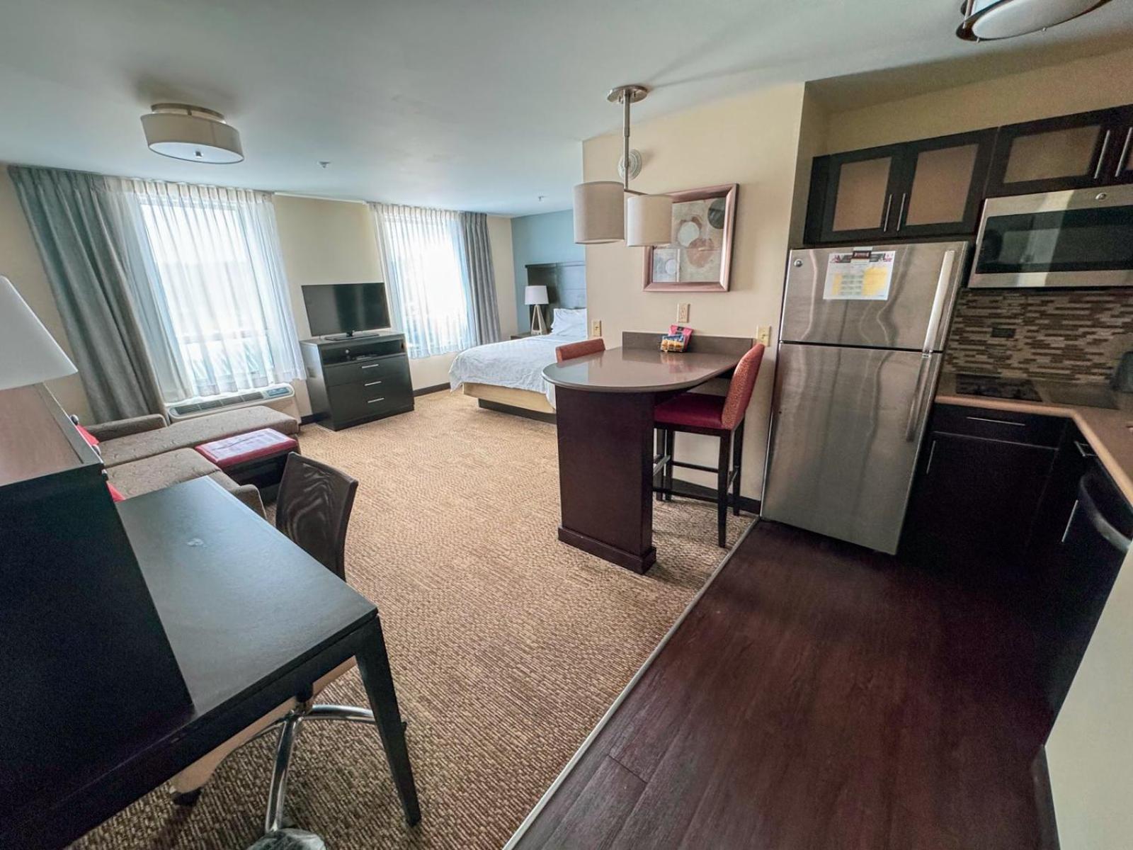 Staybridge Suites Marquette By Ihg Екстер'єр фото